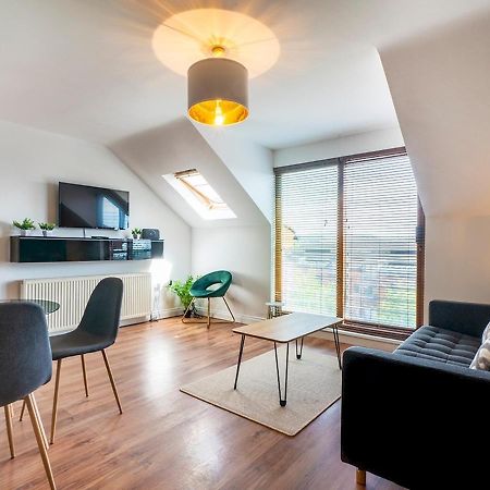 ベルファストTitanic View Penthouse - Gated Complex - Parkingアパートメント エクステリア 写真